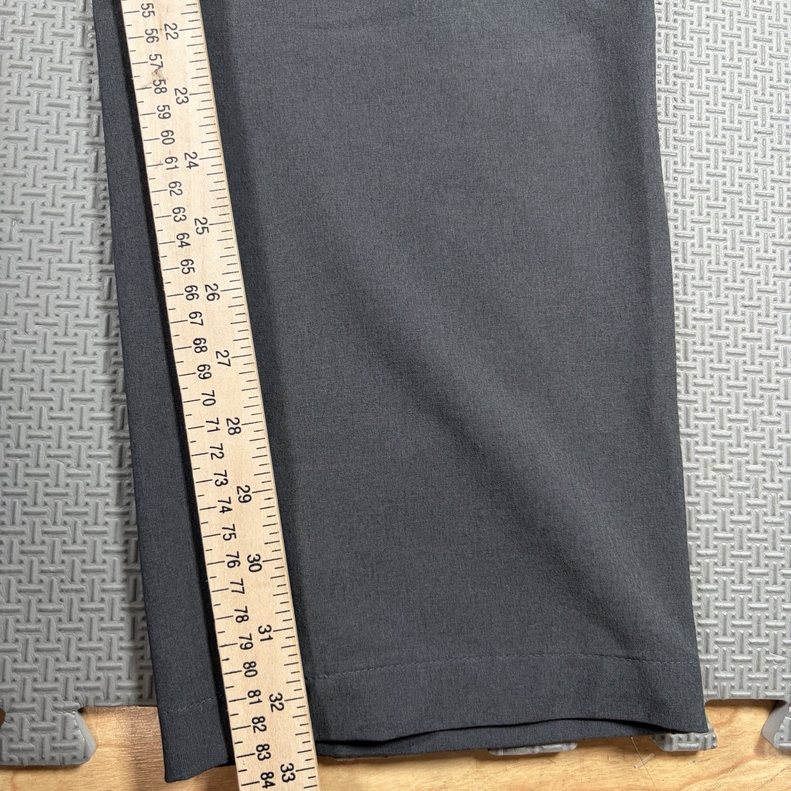 Bluffworks Pants Mens 38x34(33) Envoy Lightweight Travel Chino Regular Tech Euc — image 7 of 8